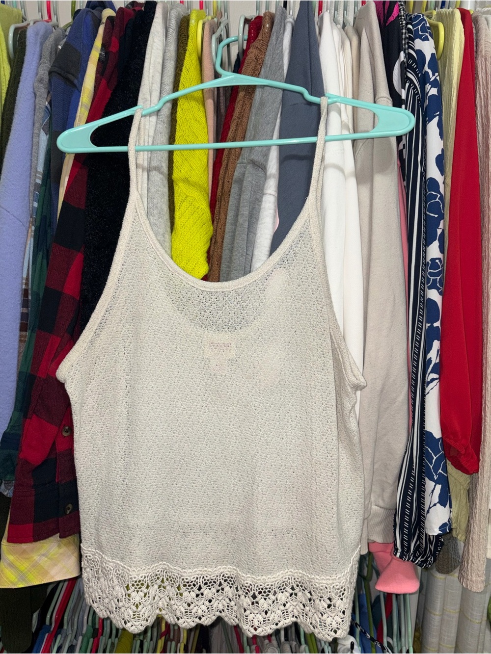 Mossimo Supply Co. Cream Crochet-Hem Tank Top
